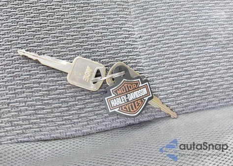 2004 Ford F-250 Lariat/Xl/Xlt from USA, damaged, VIN 1FTNX21L44EA42783